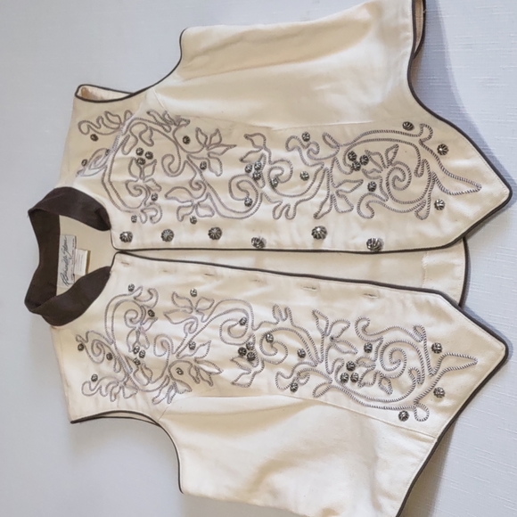 Panhandle Slim Western Style Embellished Vest - Picture 5 of 6